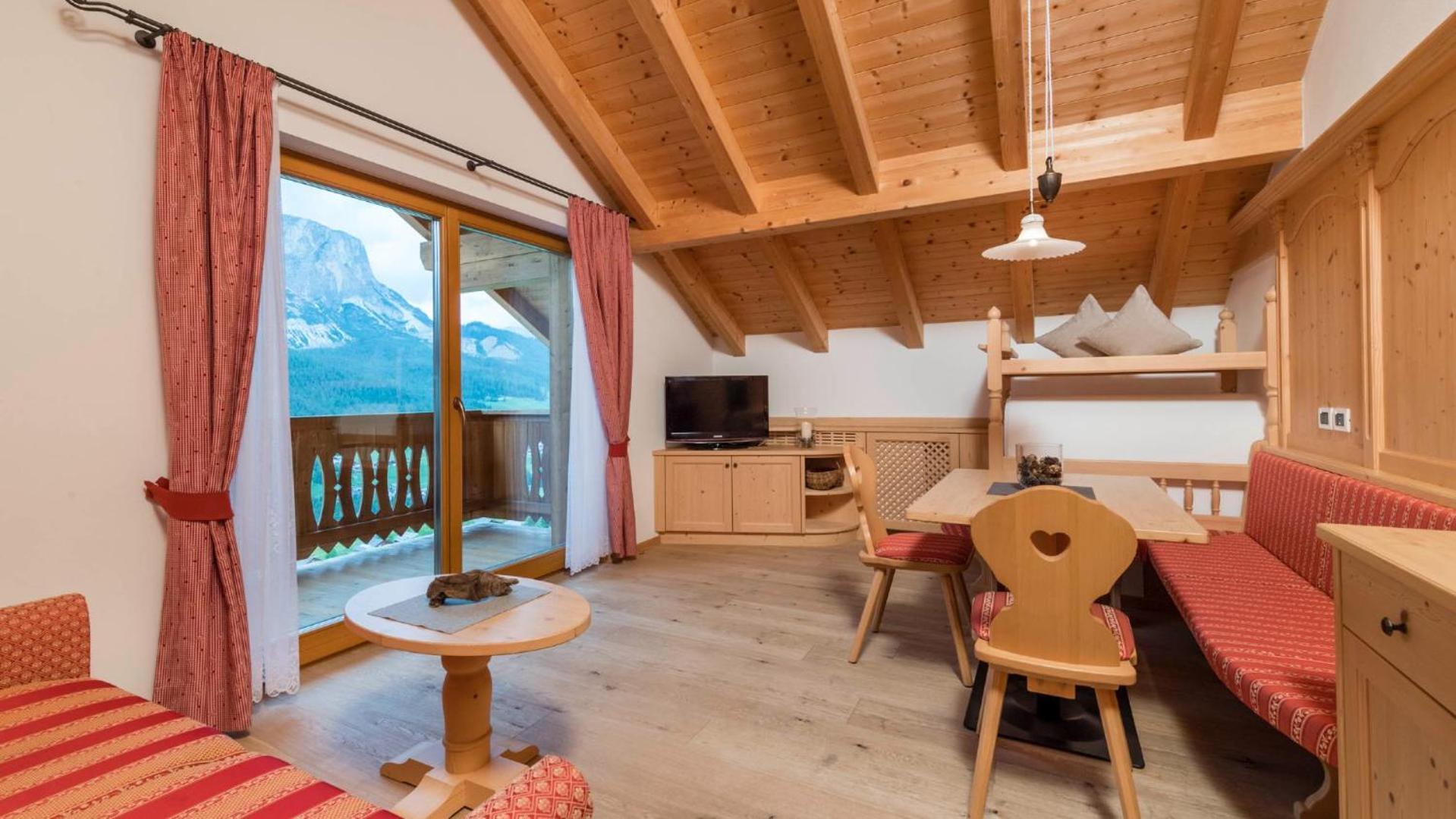 Miraval Naturhotel Бадія Номер фото
