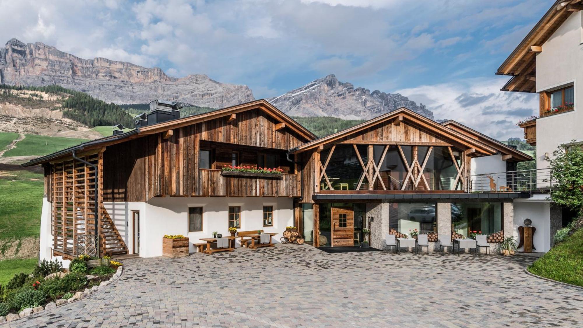 Miraval Naturhotel Бадія Екстер'єр фото