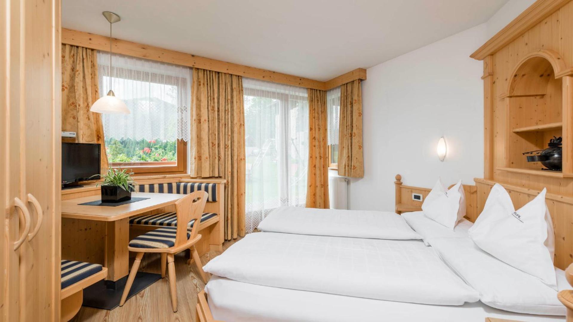 Miraval Naturhotel Бадія Номер фото